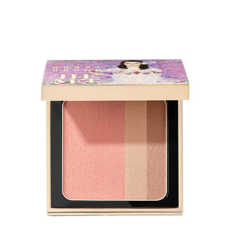 Bobbi Brown x The Met Brightening Blush image number 4